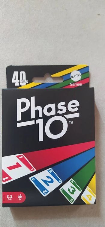 Phase 10 - Jeu de société sous emballage