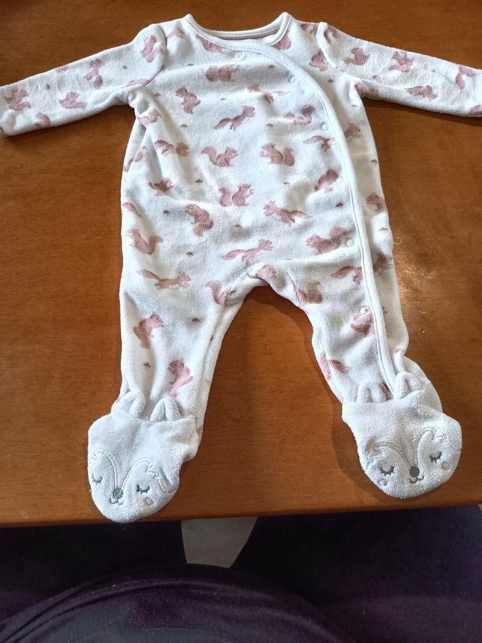 Lot de 9 pyjamas - photo numéro 4