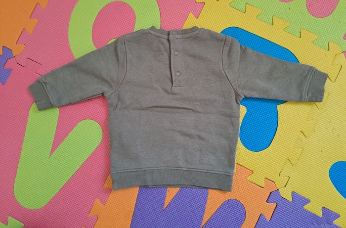 Pull vert kaki ours, obaïbi, taille 6 mois (68 cm) - photo numéro 2