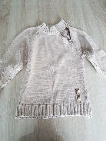 Pull epais 8 ans