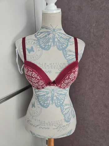 Soutien gorge Monoprix taille 90 C neuf