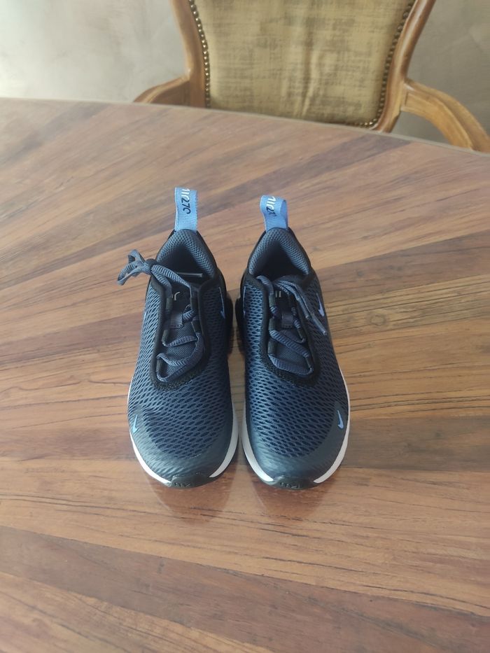 Baskets Nike air max 270 T 27.5 - photo numéro 3