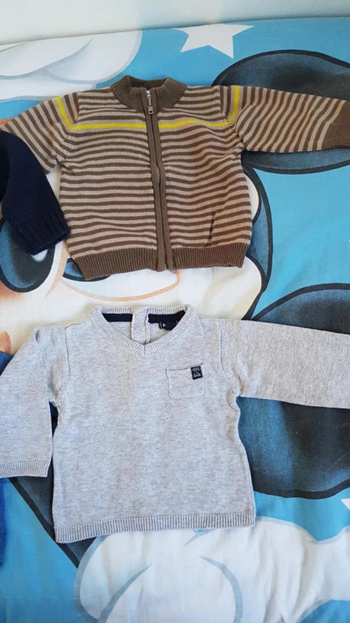 Lot de 4 pulls garçon taille 6 mois - photo numéro 3
