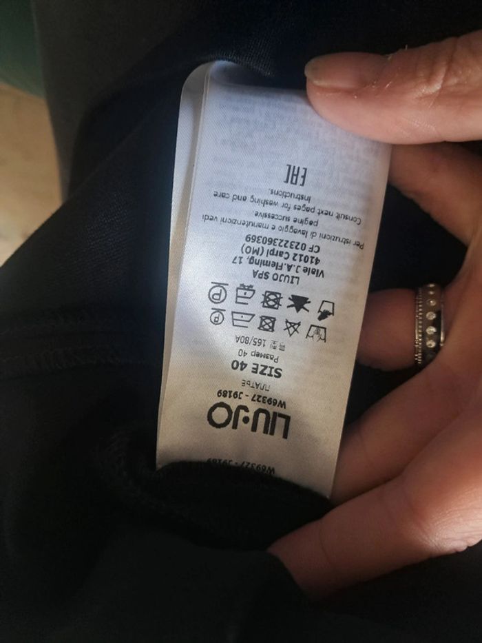Liu Jo robe noire T.36/38 neuve - photo numéro 17