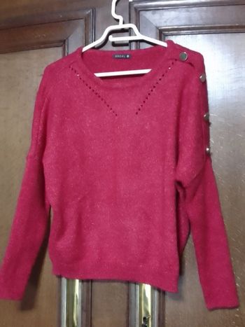 Pull rouge