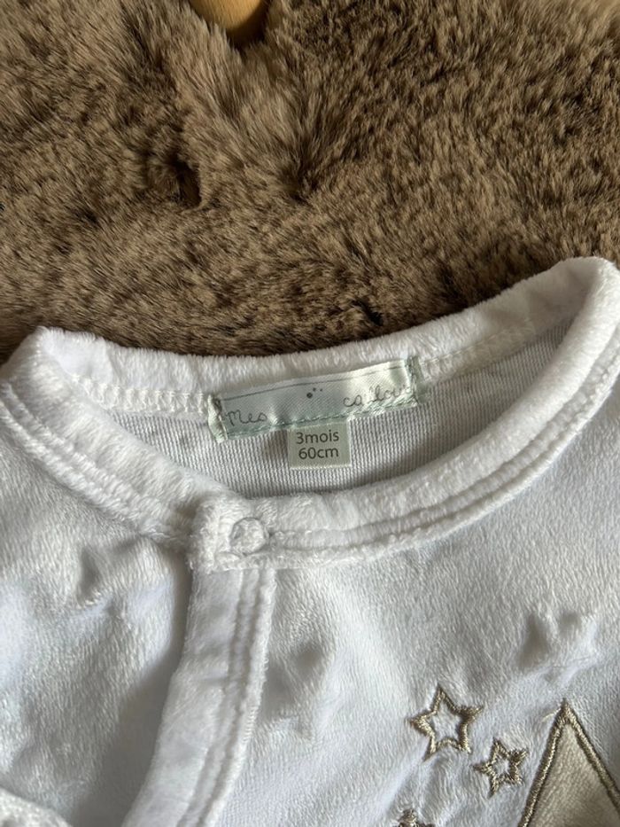 2 pyjamas velour taille 3 mois - photo numéro 11