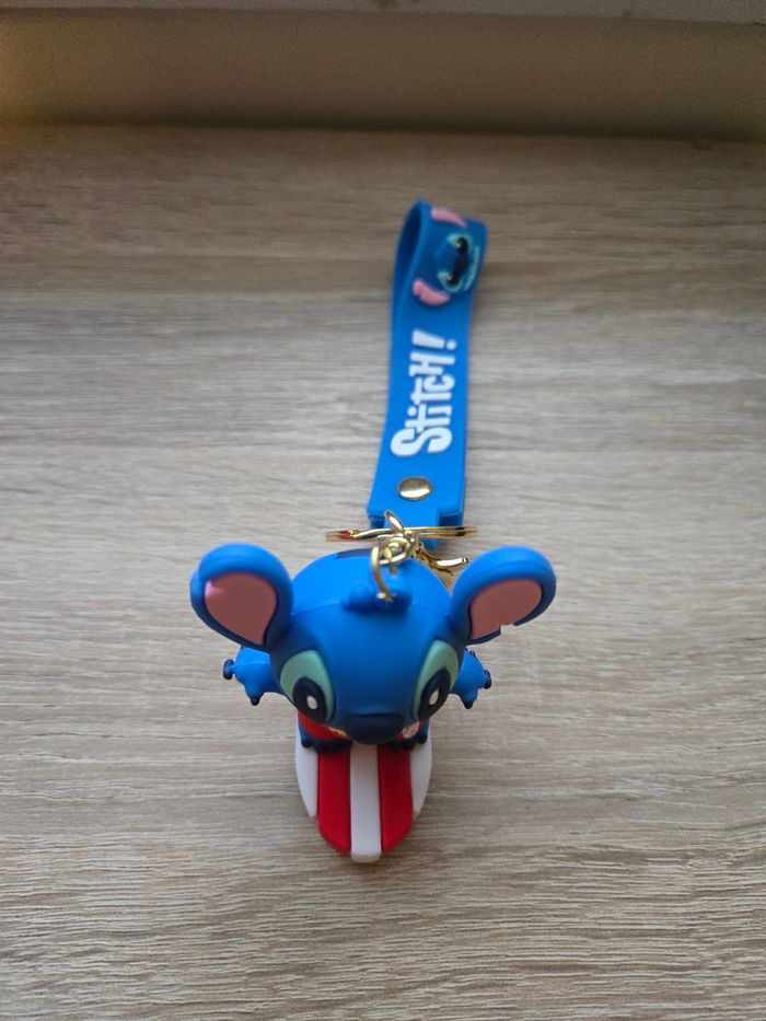 Porte clés stitch - photo numéro 2