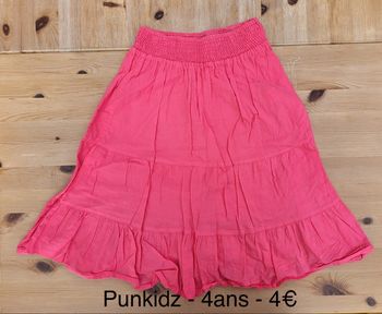 Très jolie Jupe longue 4 ans