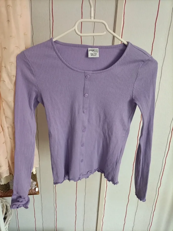Joli t shirt manches longues 10/12 ans - photo numéro 2