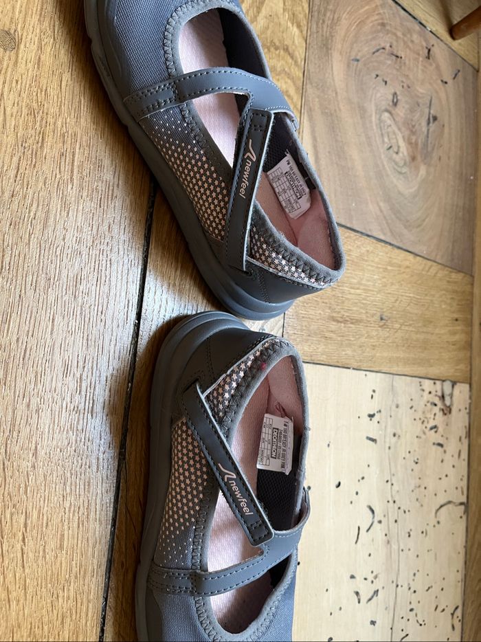 Chaussures sport sandales taille 33 - photo numéro 5