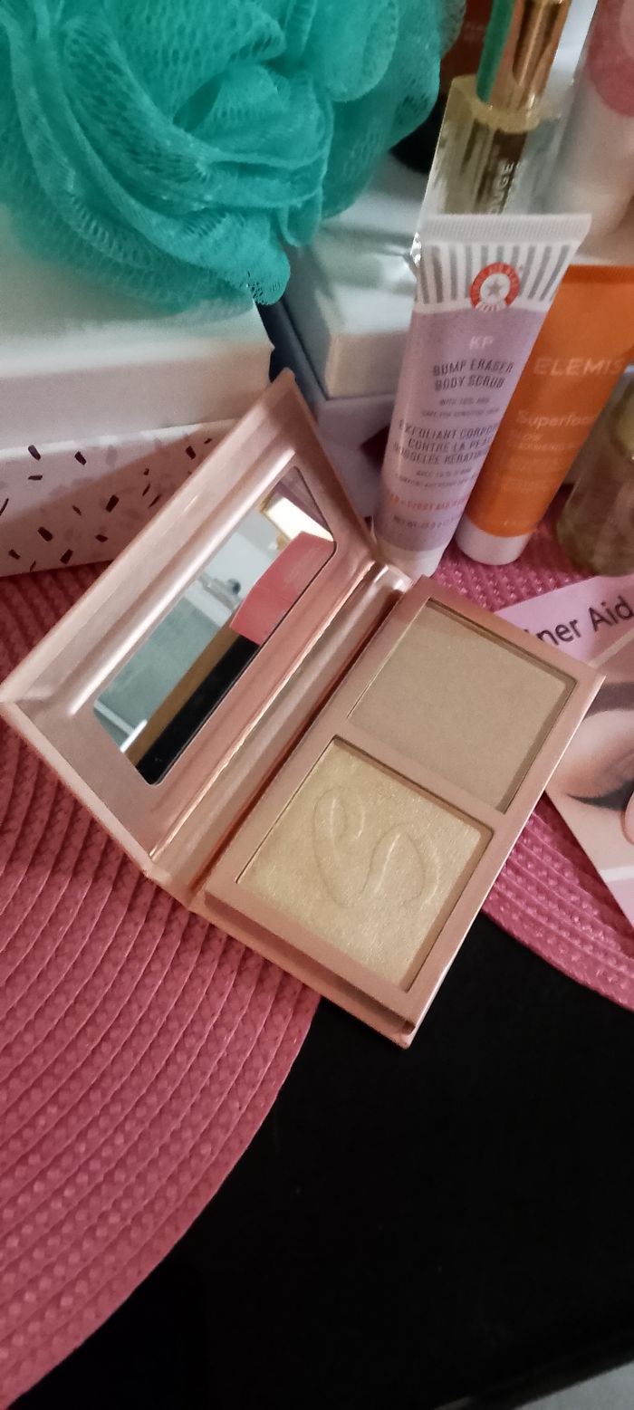 Lots 25 cosmétiques - photo numéro 5