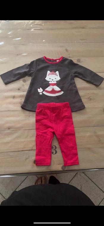 Ensemble fille 3 mois rouge et gris