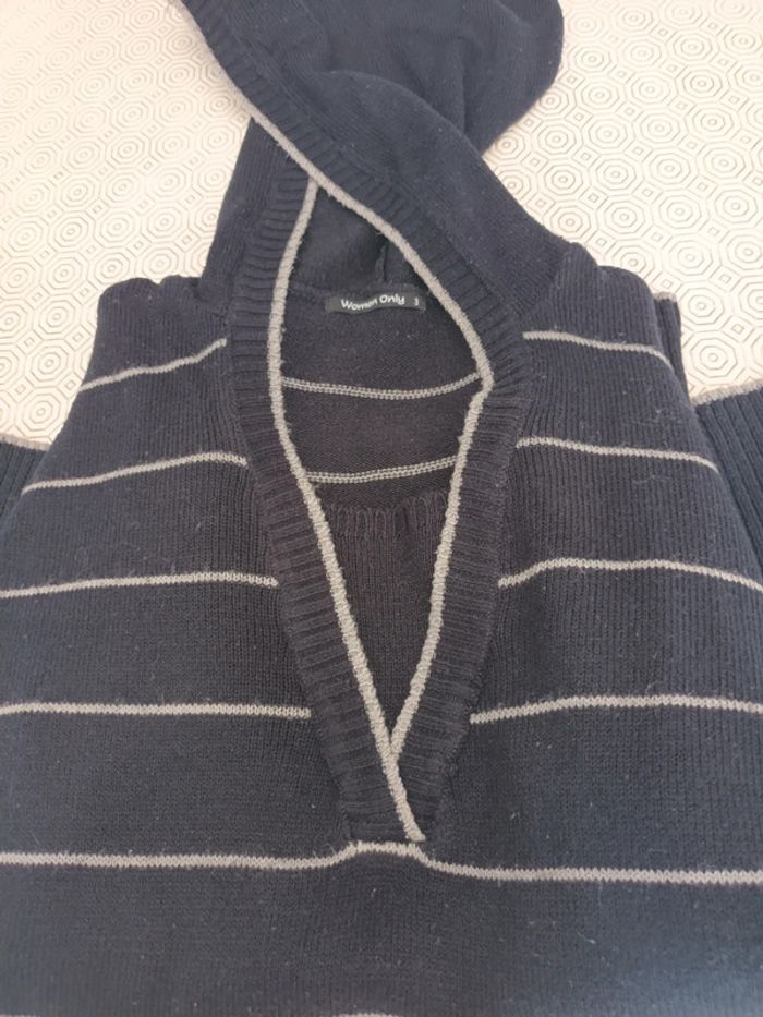 Pull Taille M à capuche bleu - photo numéro 5