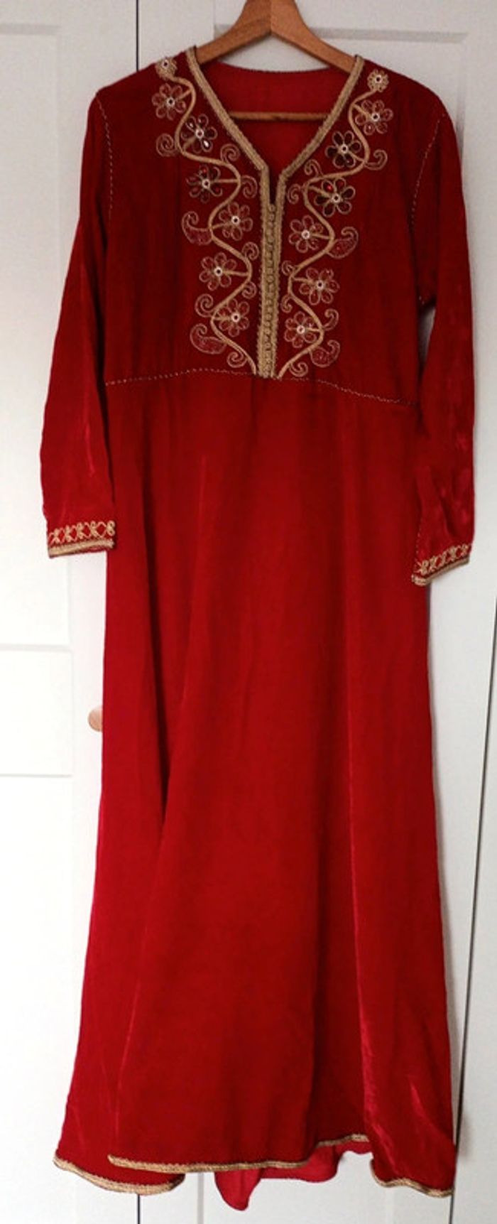 Caftan velours rouge