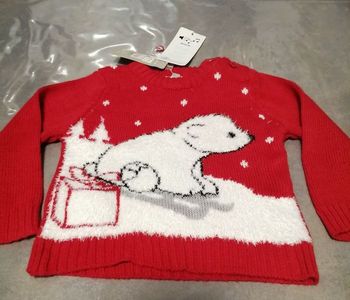 Pull. Grain de blé  Noel  6 mois musical  NEUF