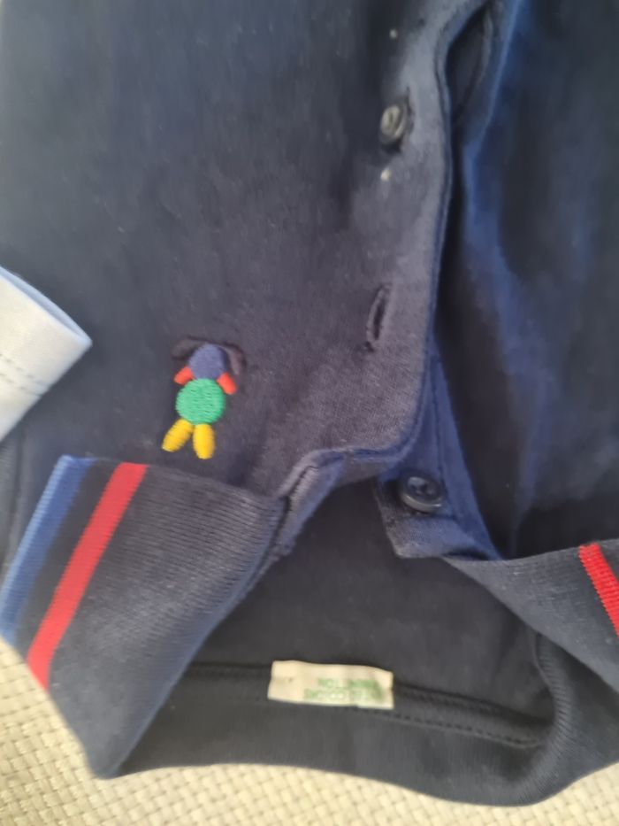 Lot 2 bodys polos benetton garçon 1-3mois - photo numéro 2
