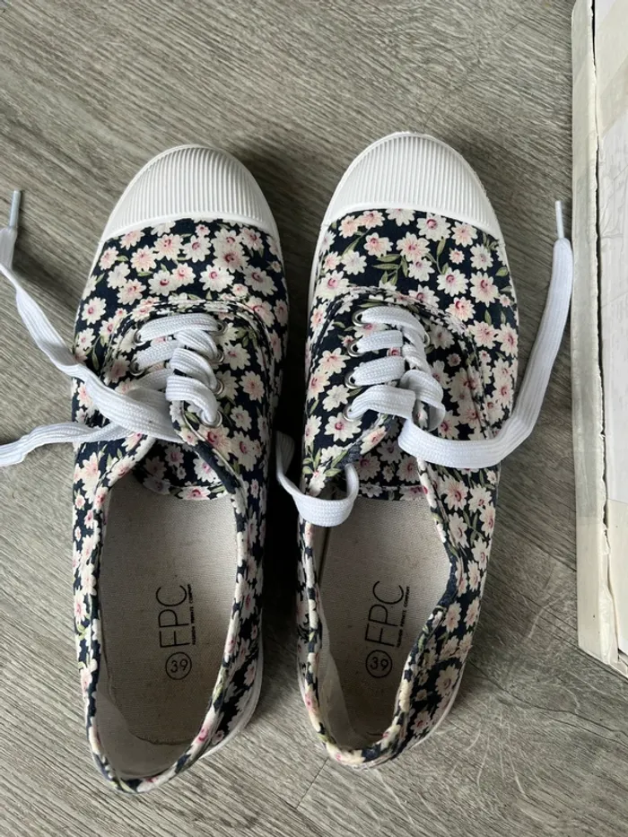 Chaussures fleuries 39 - photo numéro 6