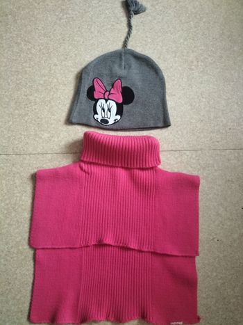 Cache cou et bonnet minnie
