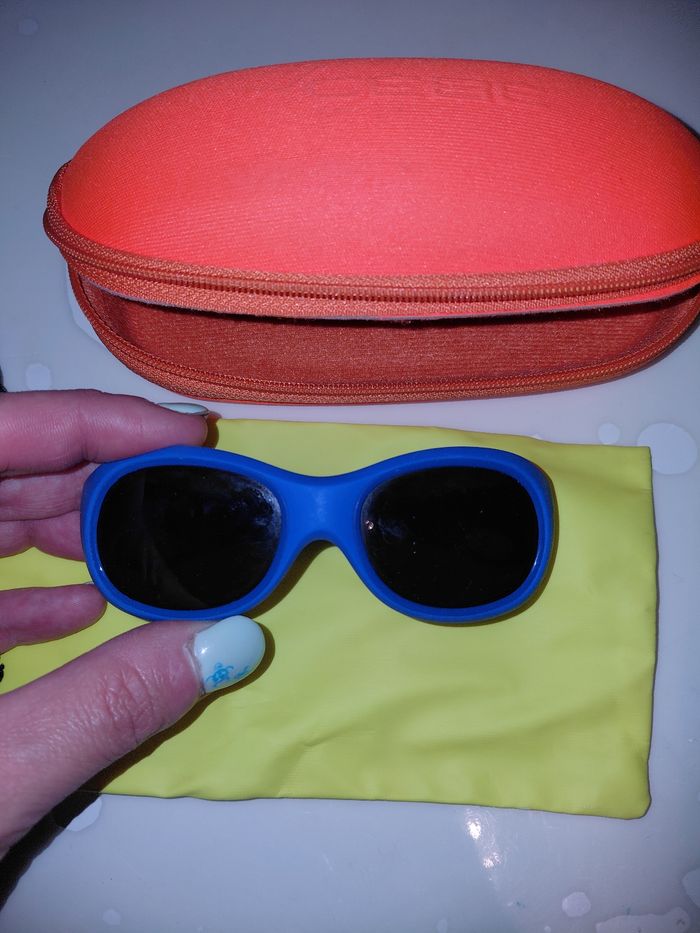 Lunettes de soleil - photo numéro 2