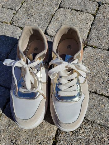 Baskets multicolores T39