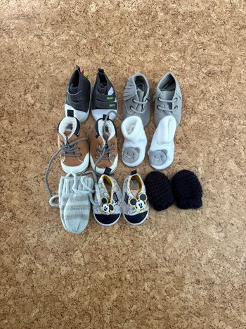 Lot Pantoufle et gant garçon 