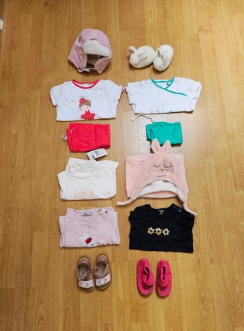 Lot de 13 articles fille