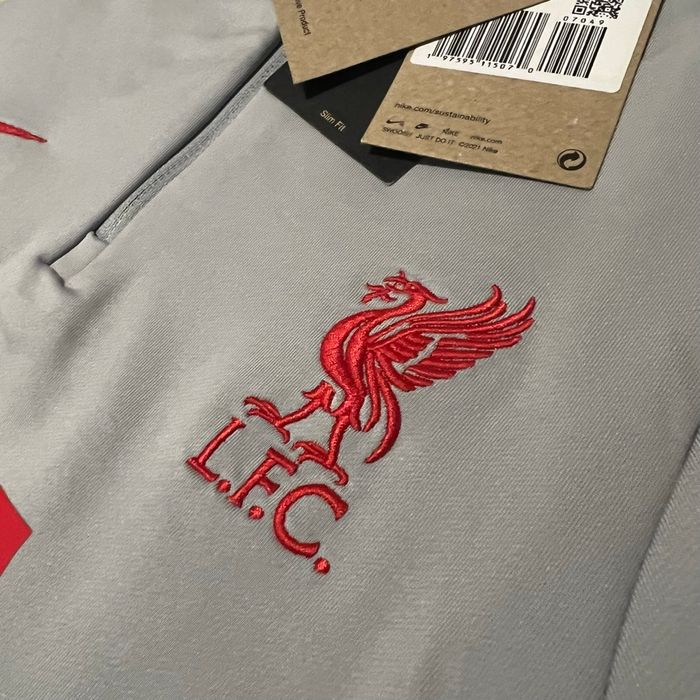 Haut de survêtement Nike liverpool brodé. - photo numéro 5
