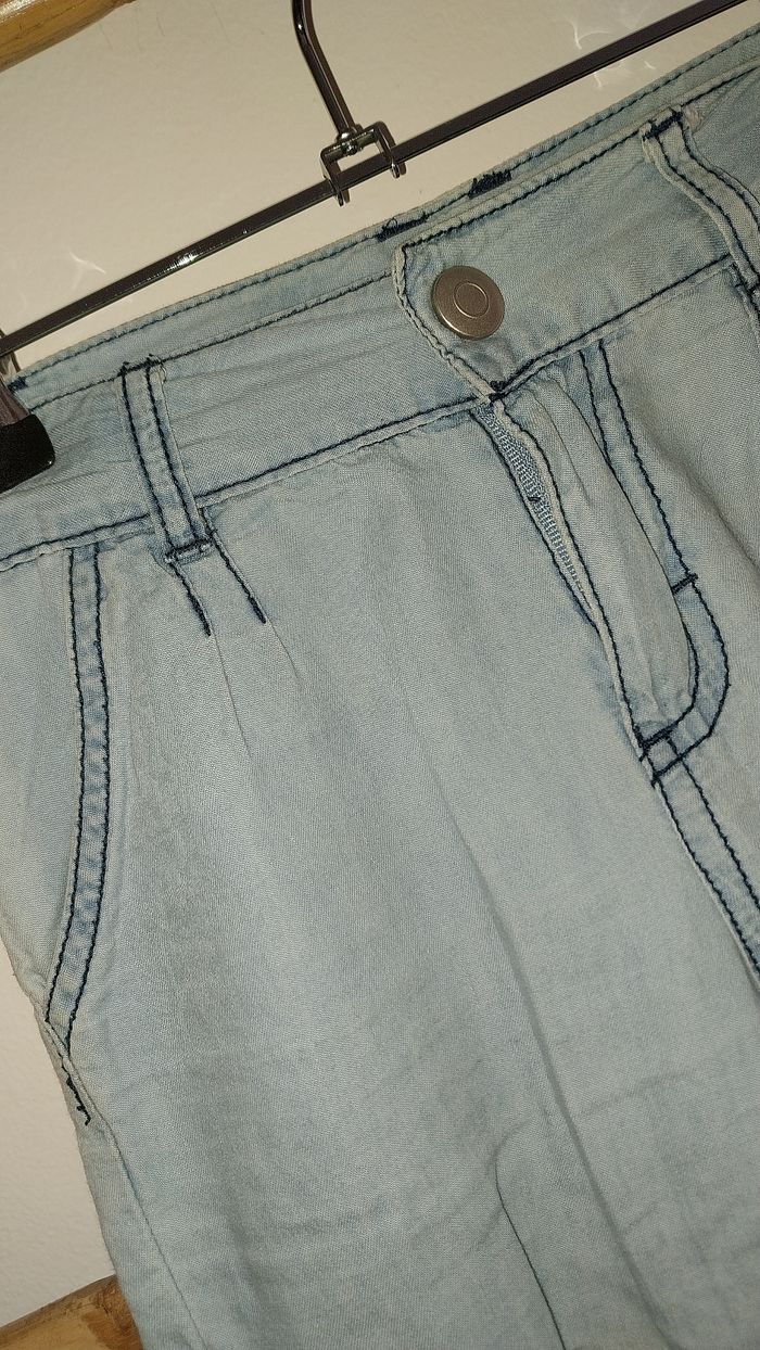 Pantacourt denim fille 6 ans Très bon état - photo numéro 3