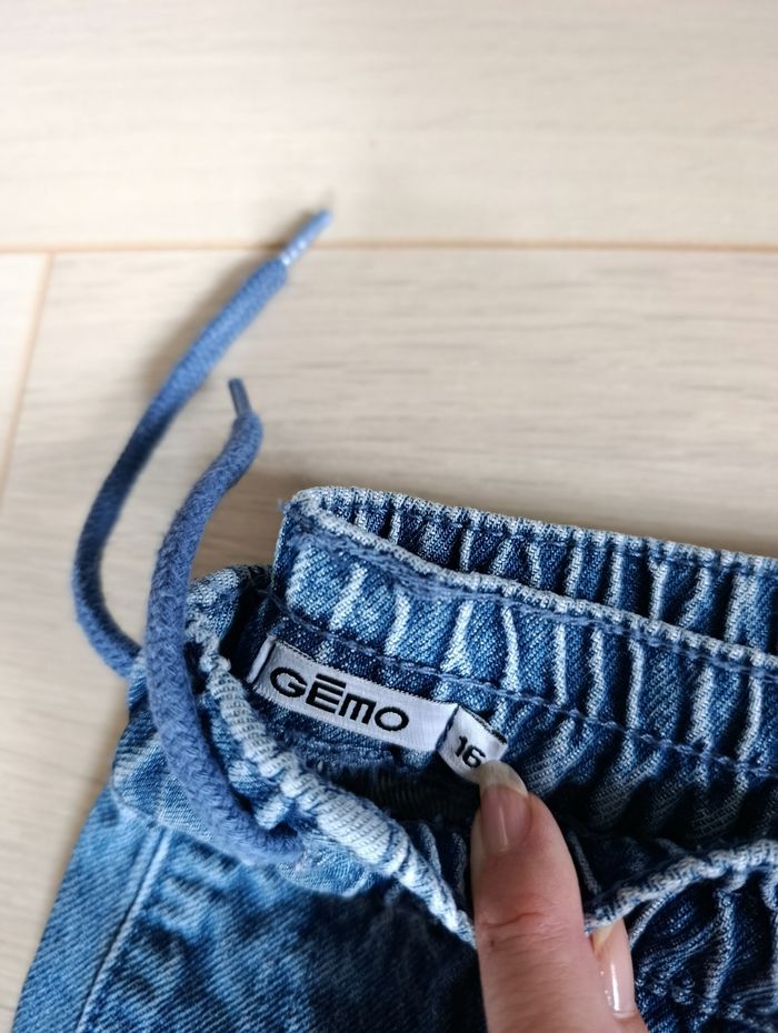 Lot de 3 bermudas en jean garçon taille 16 ans - photo numéro 7