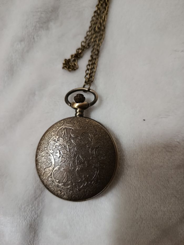 A saisir, très belle montre " Harry Potter "  ( bien lire svp ) - photo numéro 3