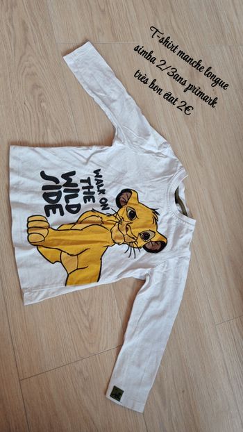 T-shirt manche longue Simba 2/3ans Primark 