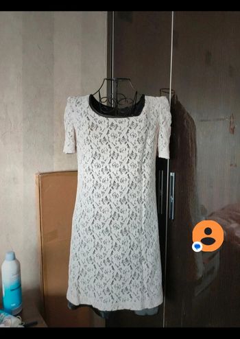 Robe d'été en dentelle écru
