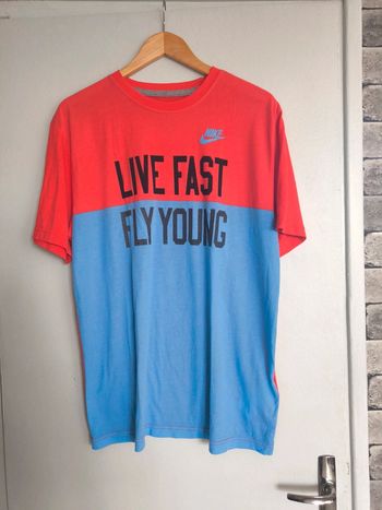 Tee shirt Nike bleu et rouge taille L