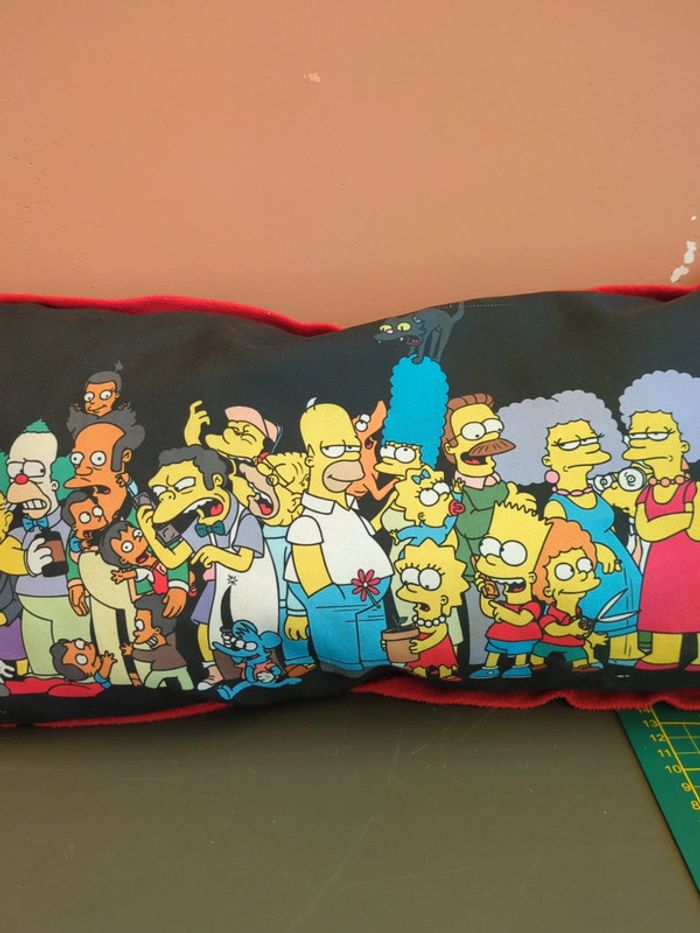 Coussin Simpsons - photo numéro 3