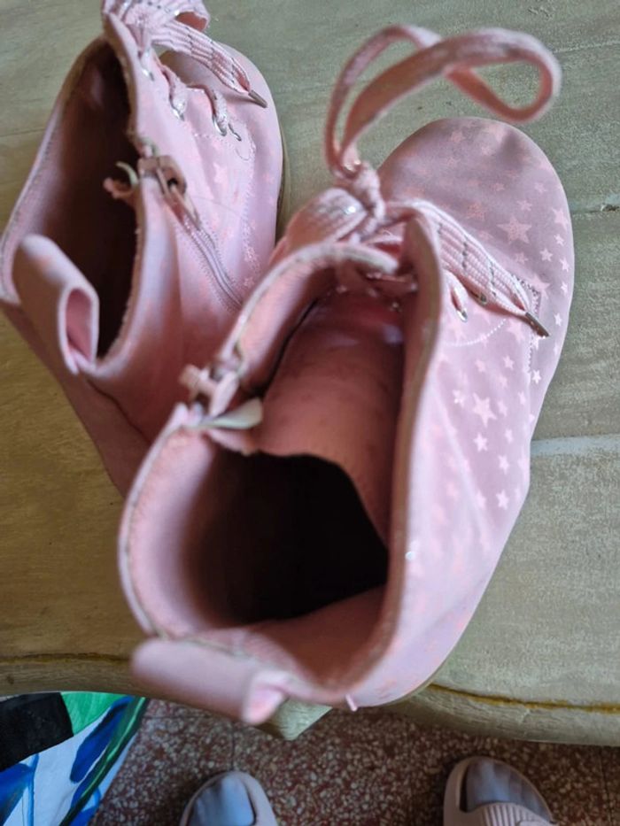 Petite bottines motif etoile - photo numéro 10