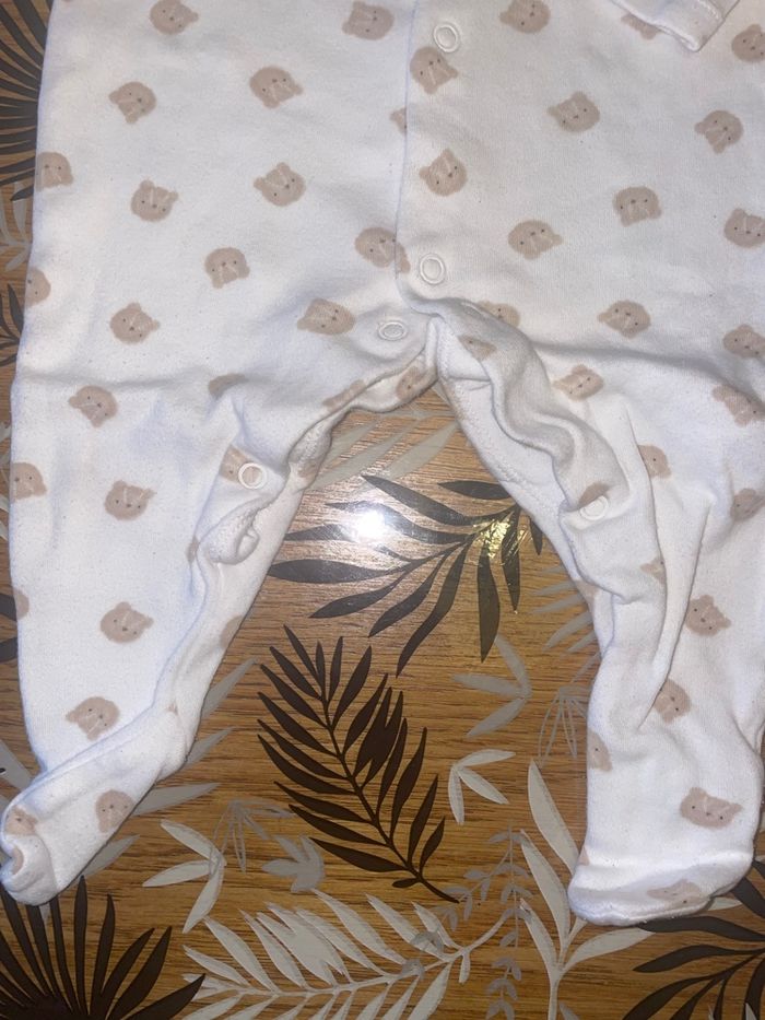 Pyjama coton blanc à motif ourson primark bb 0-3 mois - photo numéro 3