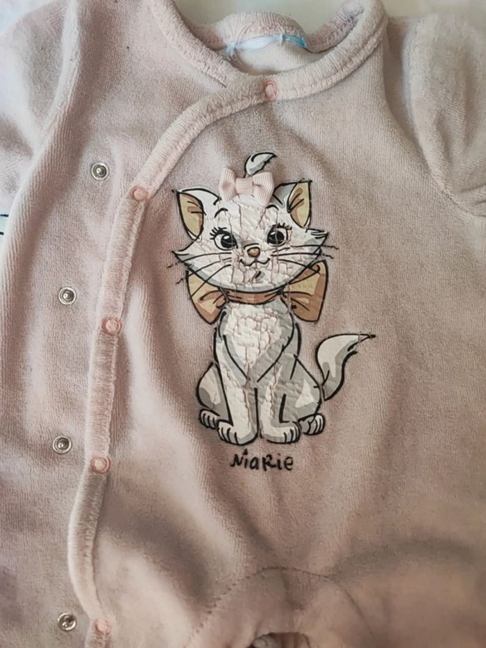 Pyjama 1 mois - photo numéro 2
