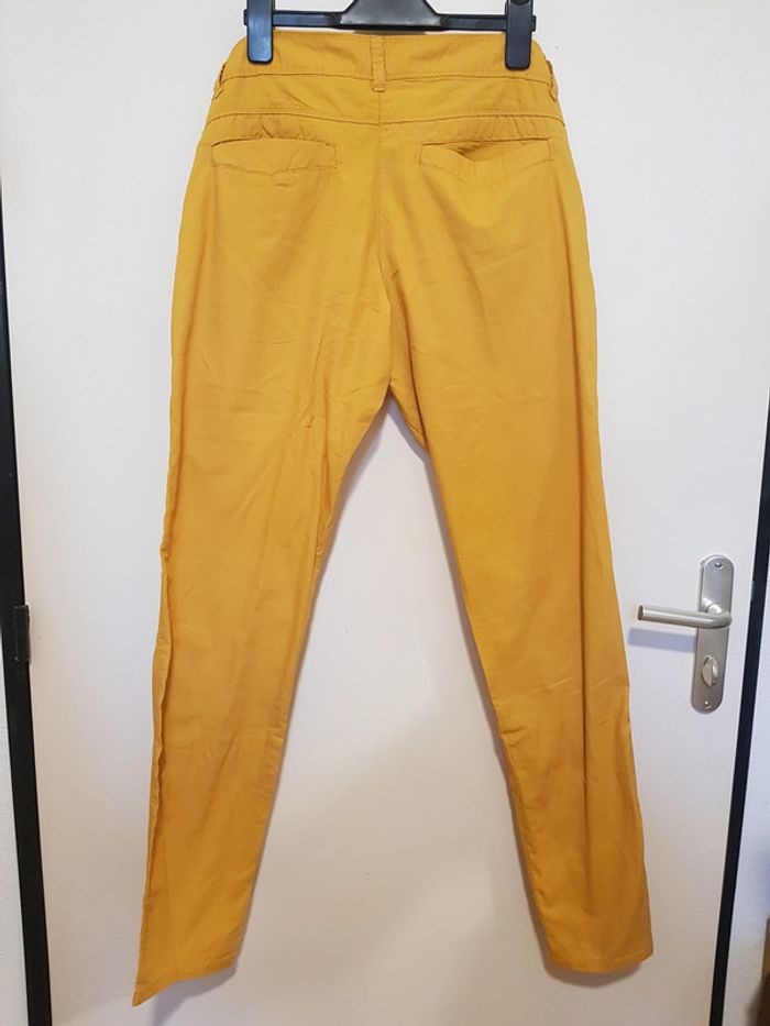 pantalon moutarde - photo numéro 4