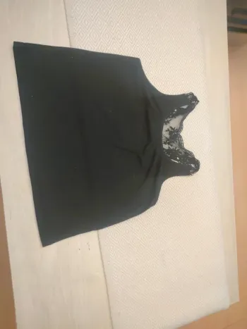 Débardeur la halle noir dentelle dos