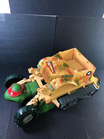 Tank Raphael Teenage Mutant Ninja Turtles Mutant Carrier. Pour pièces réparation TMNT