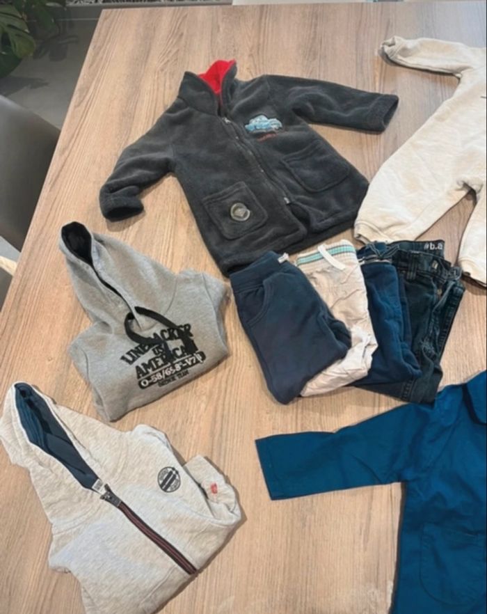 Lot vêtements 2 ans - photo numéro 2