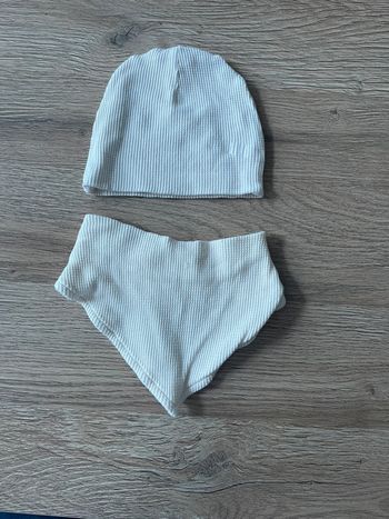 Bonnet / bavoir