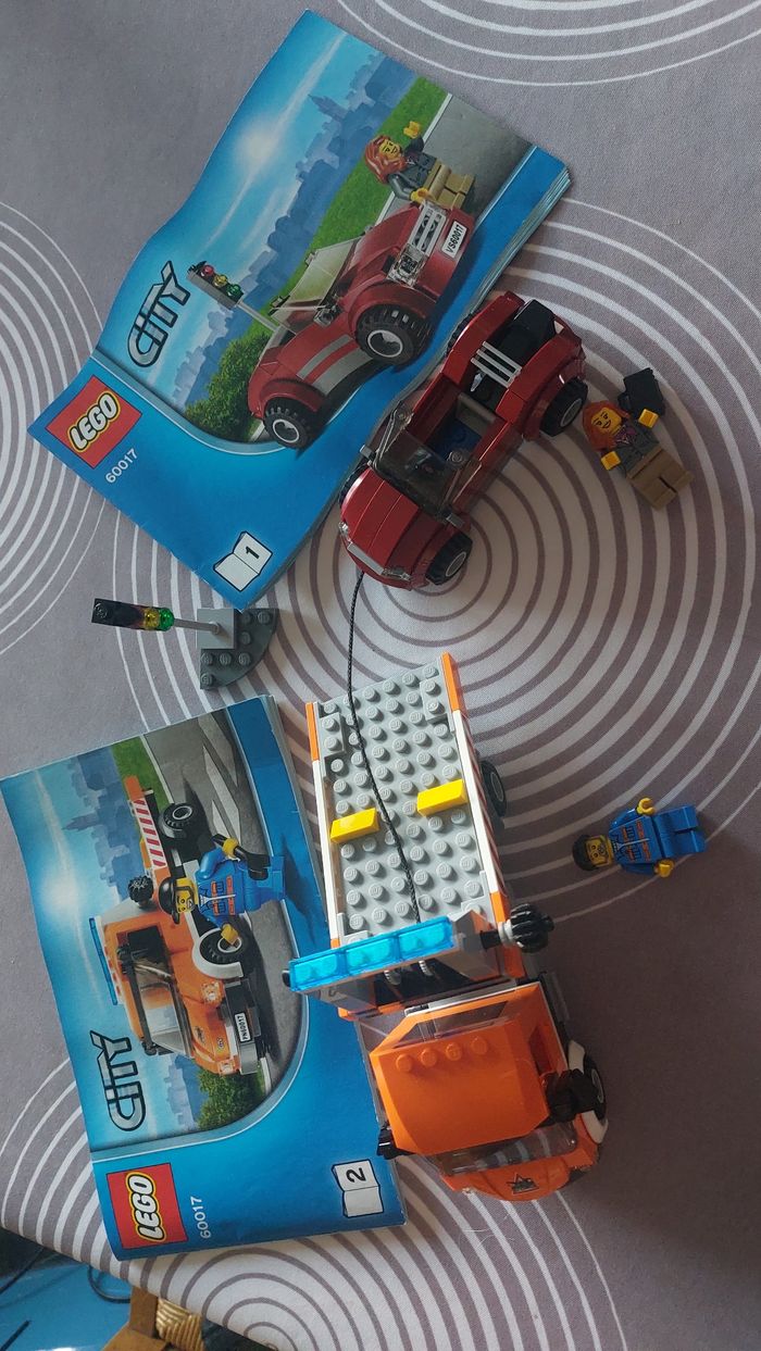 Lego city dépanneuse 60017