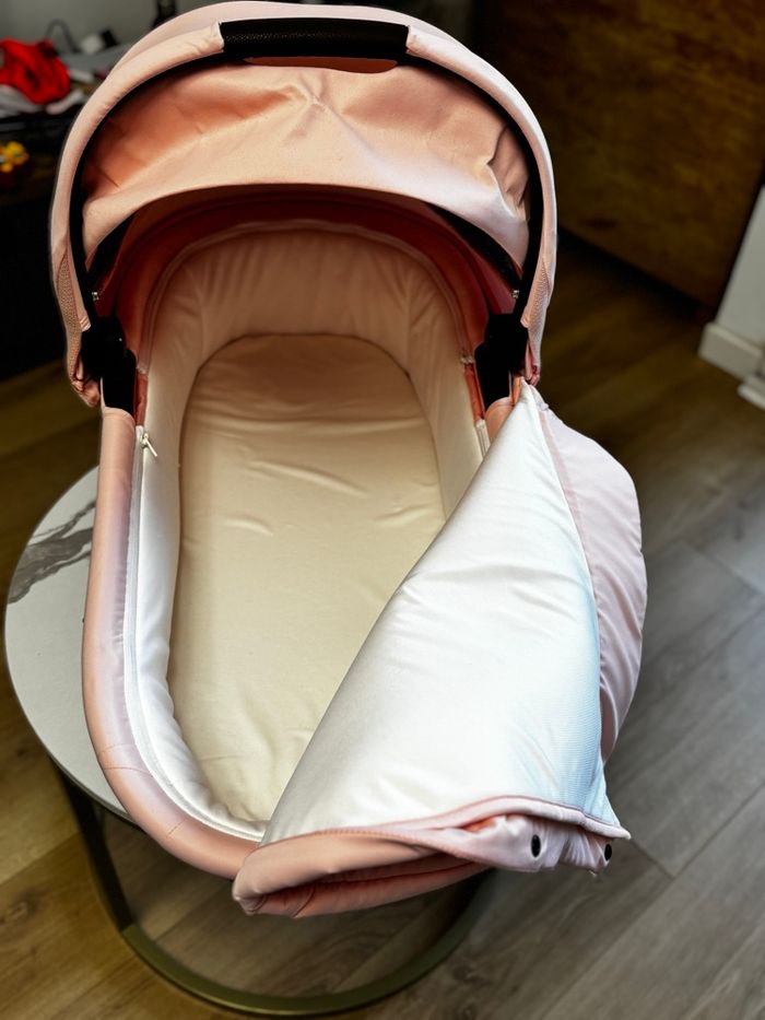 Nacelle Cybex Melio - photo numéro 2