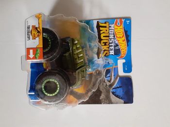 Hotwheel Monster trucks jurassic