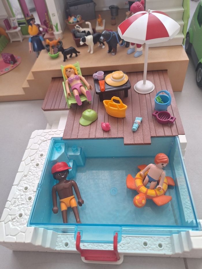 Maison moderne playmobil 5574 + piscine et extension - photo numéro 2