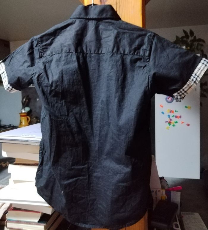 Chemisier Burberry en 8/10 ans - photo numéro 5