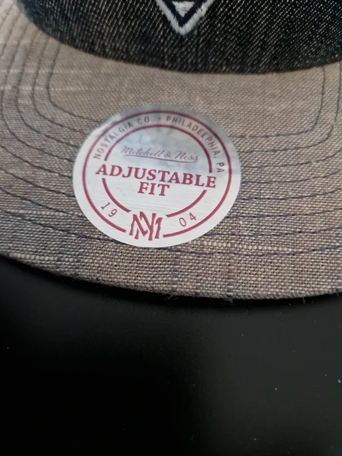 Casquette Knicks mitchell&ness ajustable - photo numéro 2