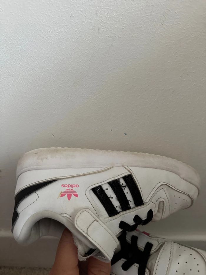 Basket adidas 27 - photo numéro 3