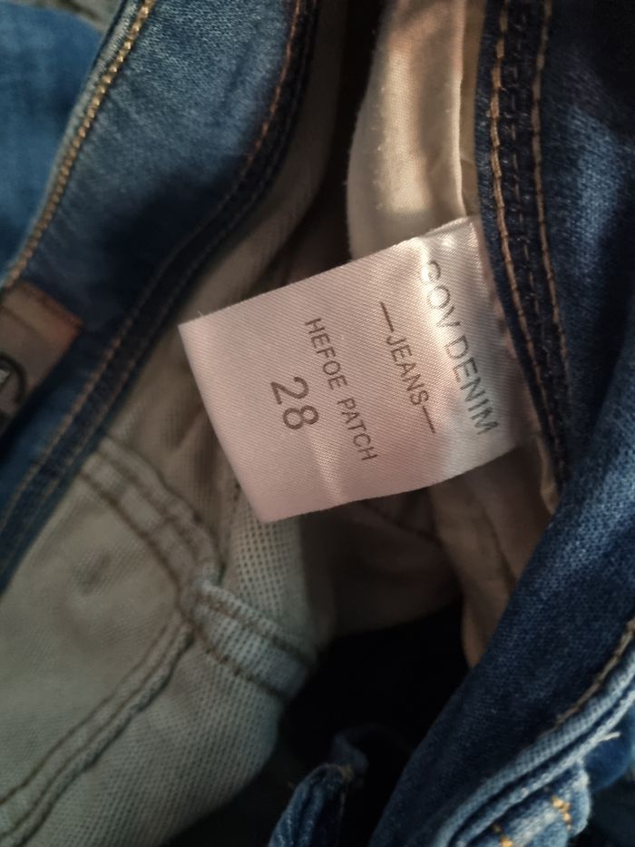 Jean bleu taille 28 comme neuf - photo numéro 8